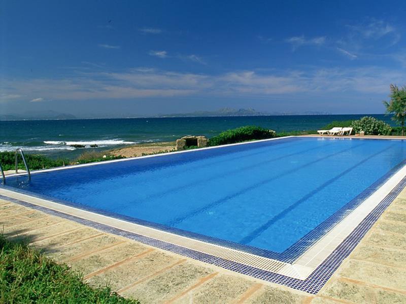 Sa Punta De S Estanyol Hotel El Estanyol